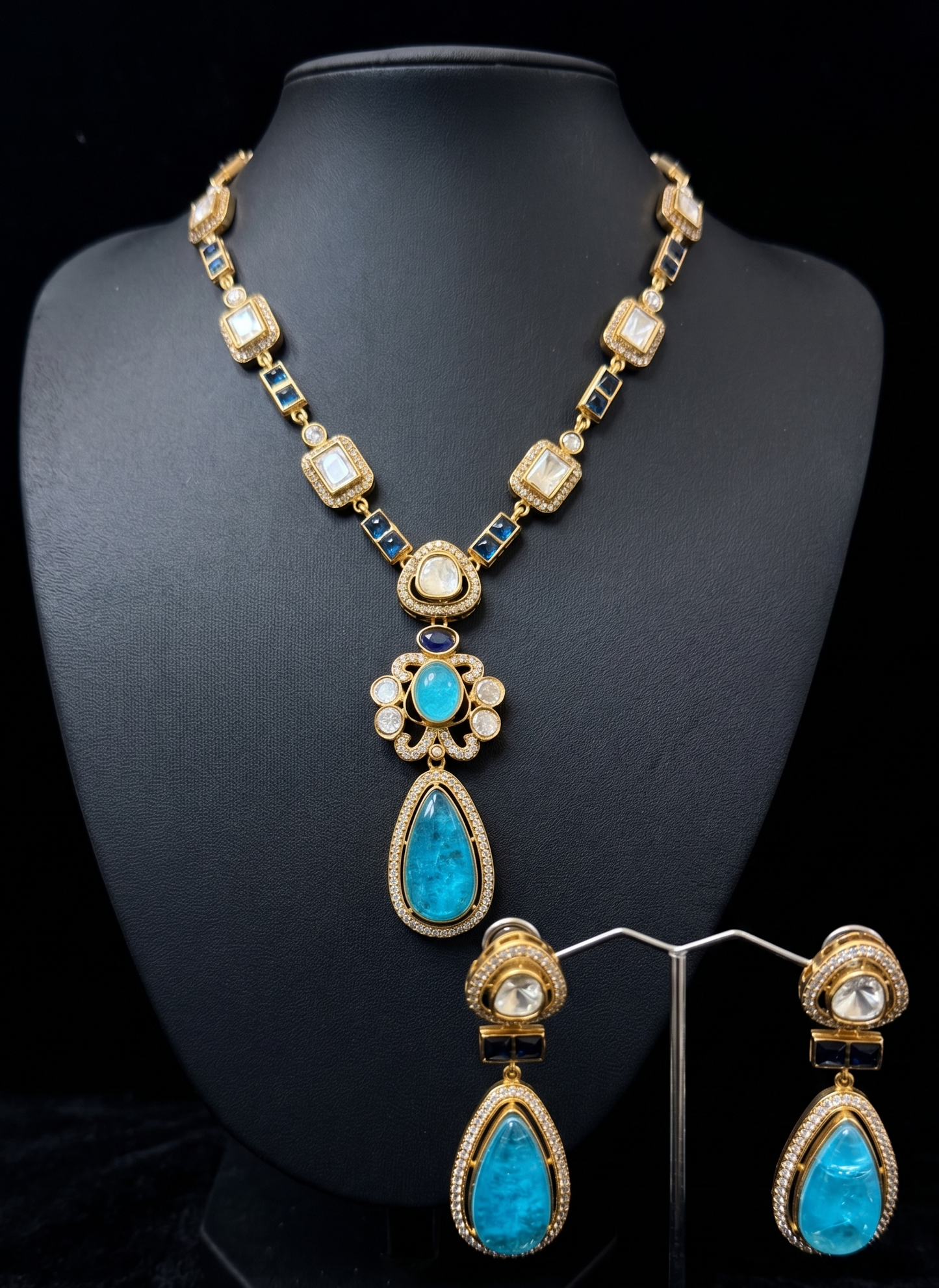 Elegant Turquoise and Sapphire Jewelry Set