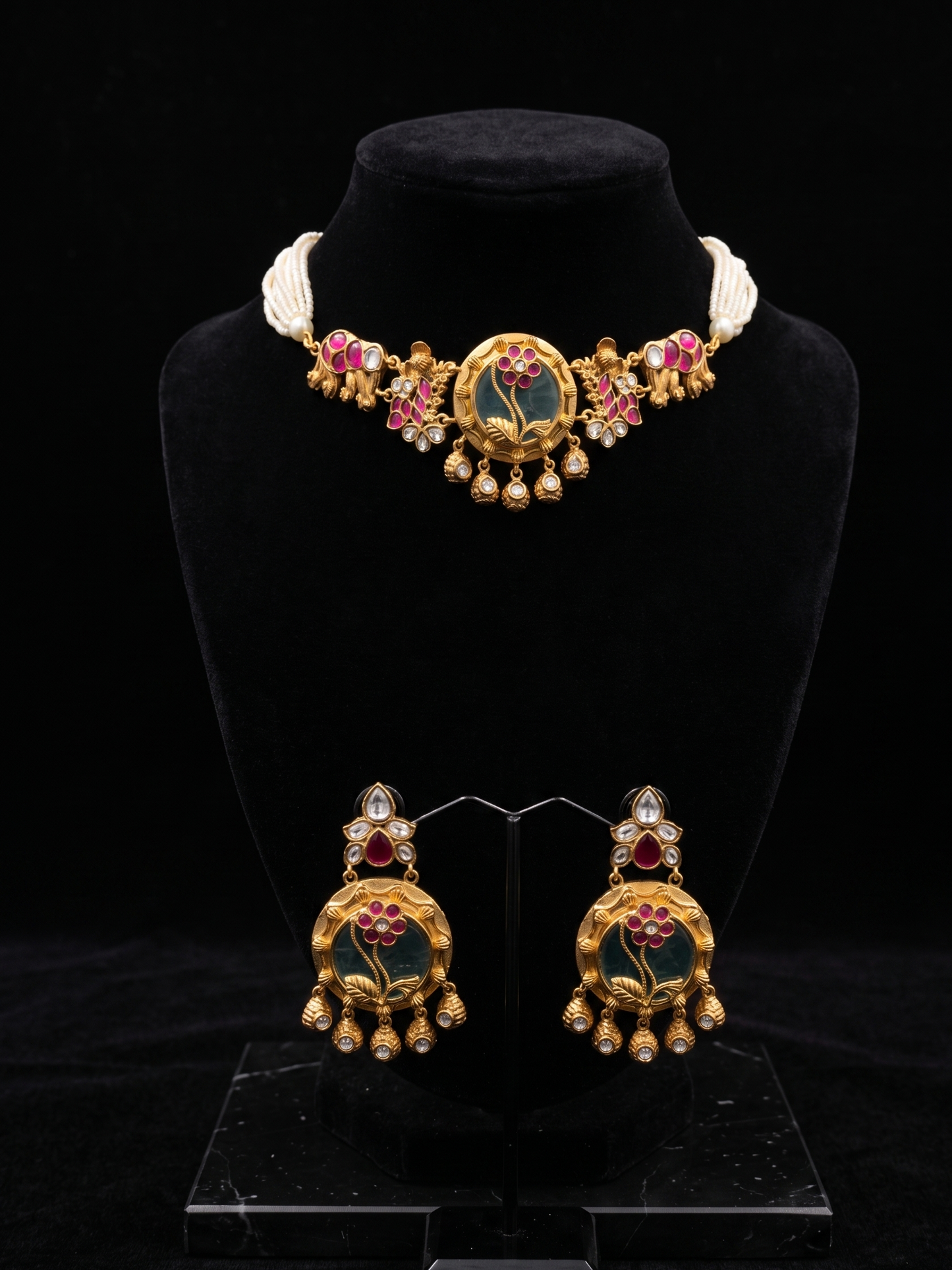 Jadau Kundan choker