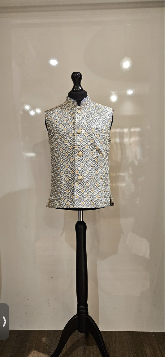 Blue grey kurta with white detailing